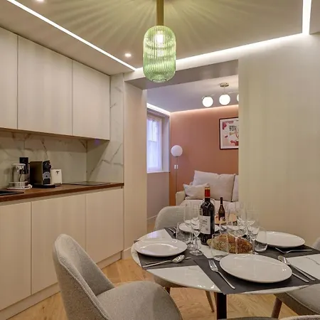 Apartment Ac Champs De Mars Eiffel Tower By Prestige