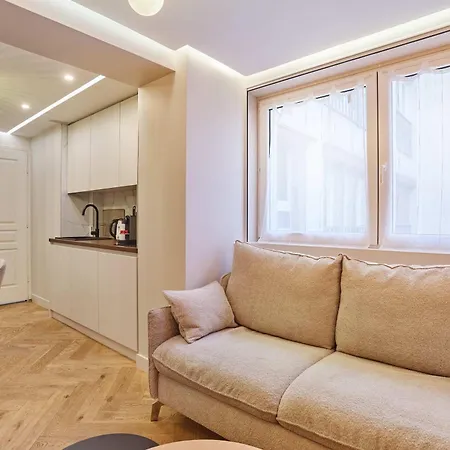 Apartment Ac Champs De Mars Eiffel Tower By Prestige Paris