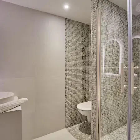 Apartment Ac Champs De Mars Eiffel Tower By Prestige *