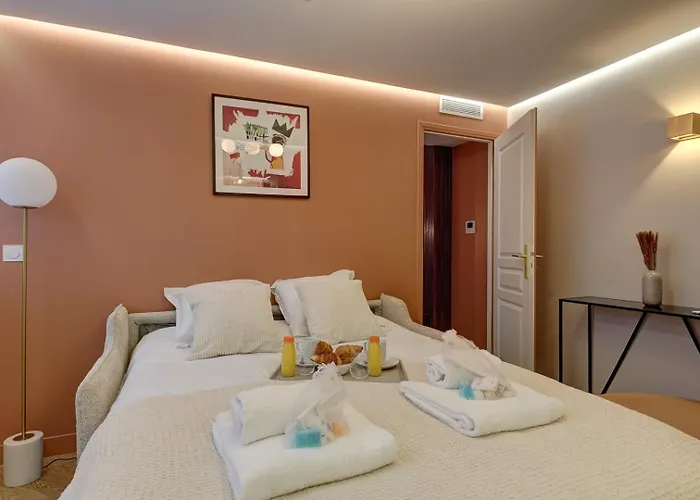 Ac Champs De Mars Eiffel Tower By Prestige 아파트 파리