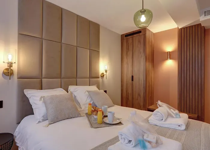 Ac Champs De Mars Eiffel Tower By Prestige *