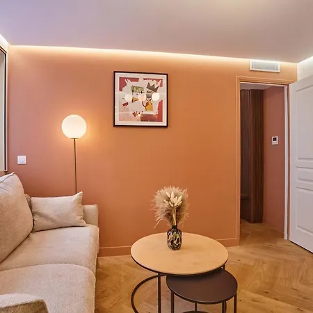 Ac Champs De Mars Eiffel Tower By Prestige Paris